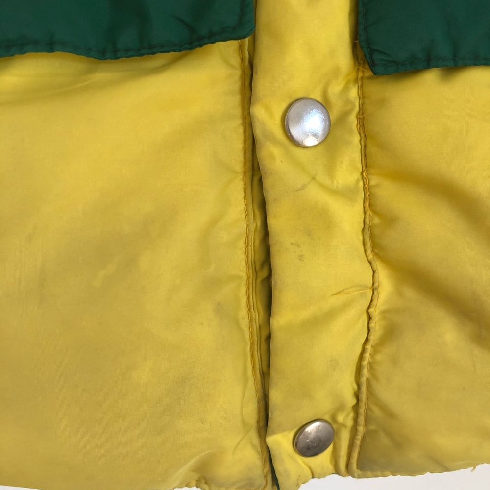 Men's Yellow and Green Vest - Picture 3 of 10